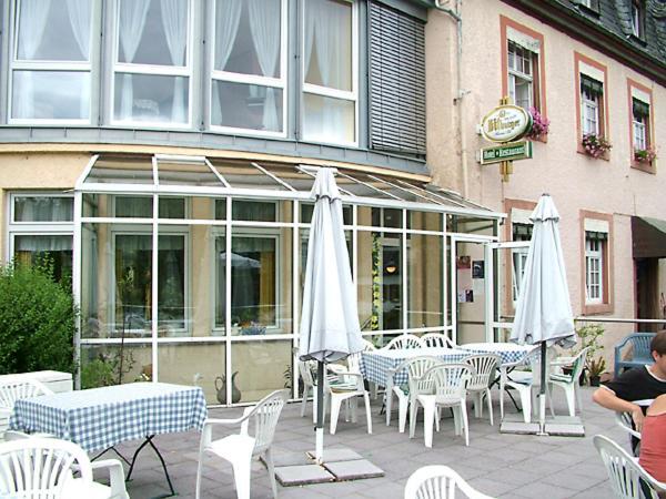 Gasthof Graf-Zils Eichelhutte ภายนอก รูปภาพ