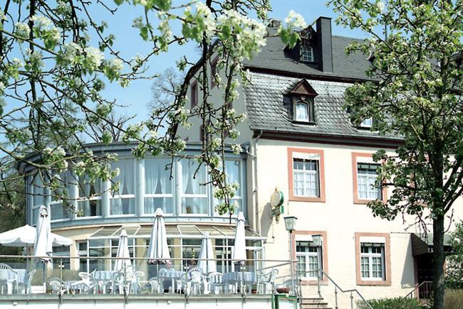 Gasthof Graf-Zils Eichelhutte ภายนอก รูปภาพ